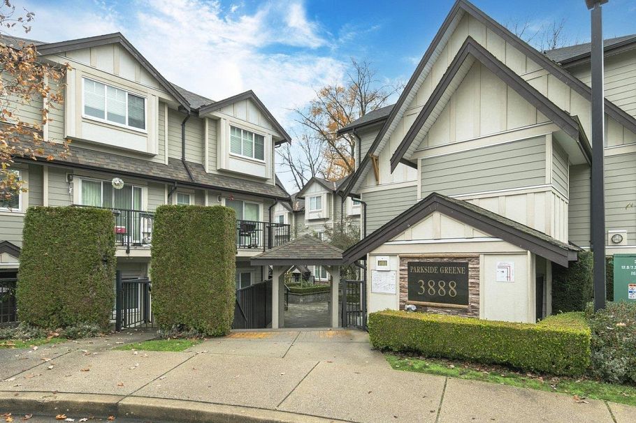 226 3888 Norfolk Street Burnaby, BC - 1