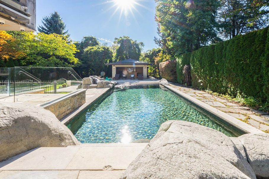 1198 W 55th Avenue Vancouver, BC - 19