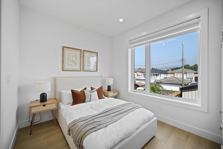 2 3563 E 25th Avenue Vancouver, BC - 11