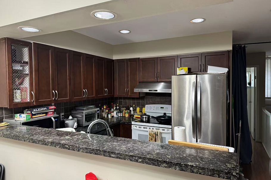 8410 Keystone Street Vancouver, BC - 5