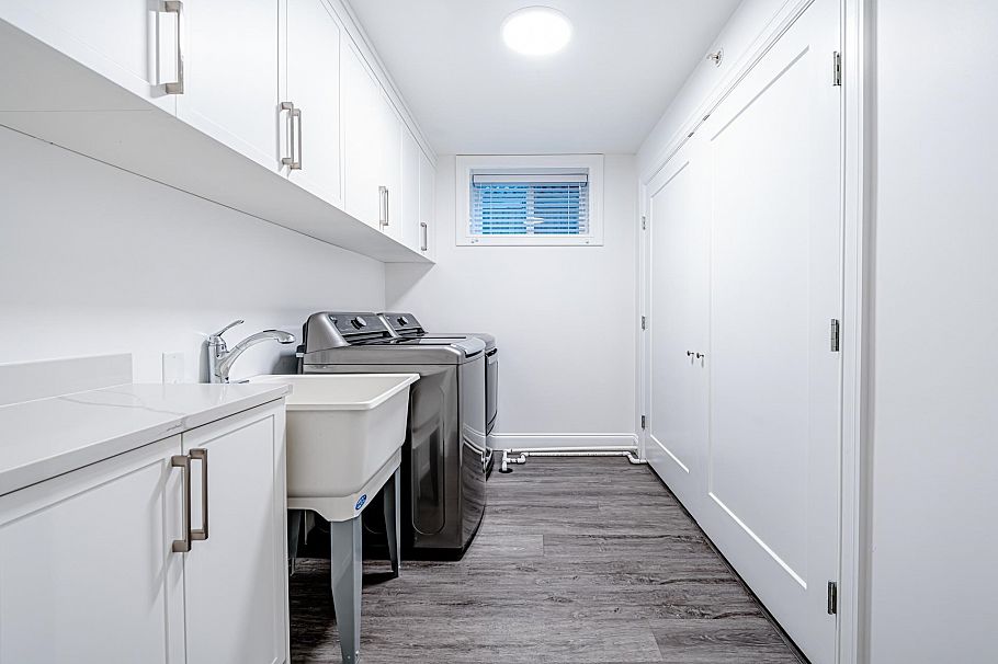 3941 W 19th Avenue Vancouver, BC - 28