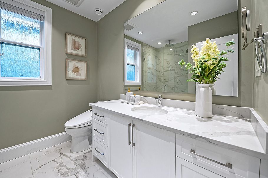 3941 W 19th Avenue Vancouver, BC - 23