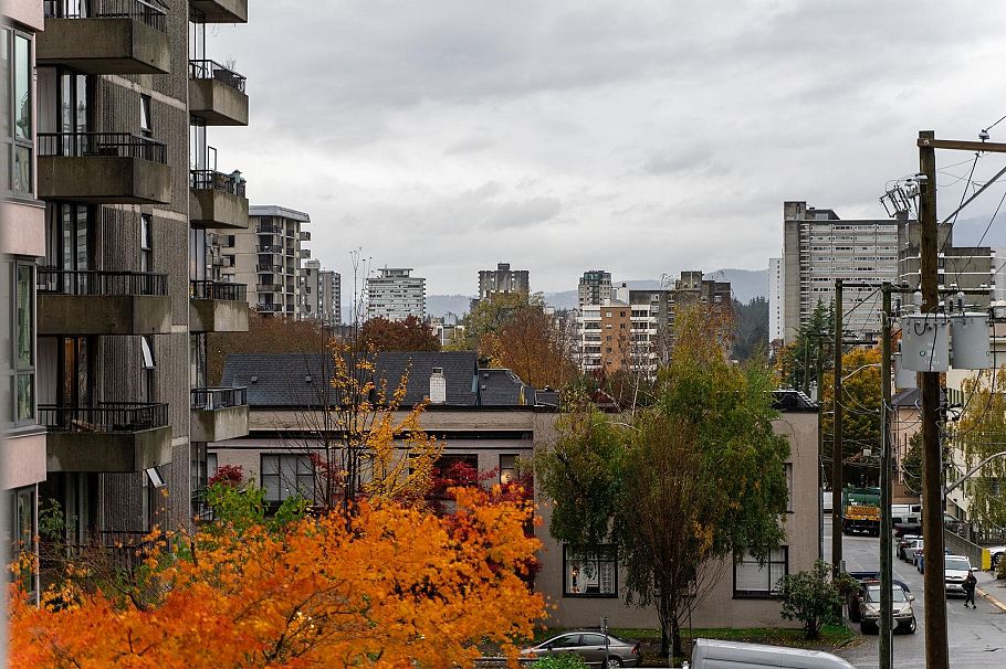 302 1263 Barclay Street Vancouver, BC - 24