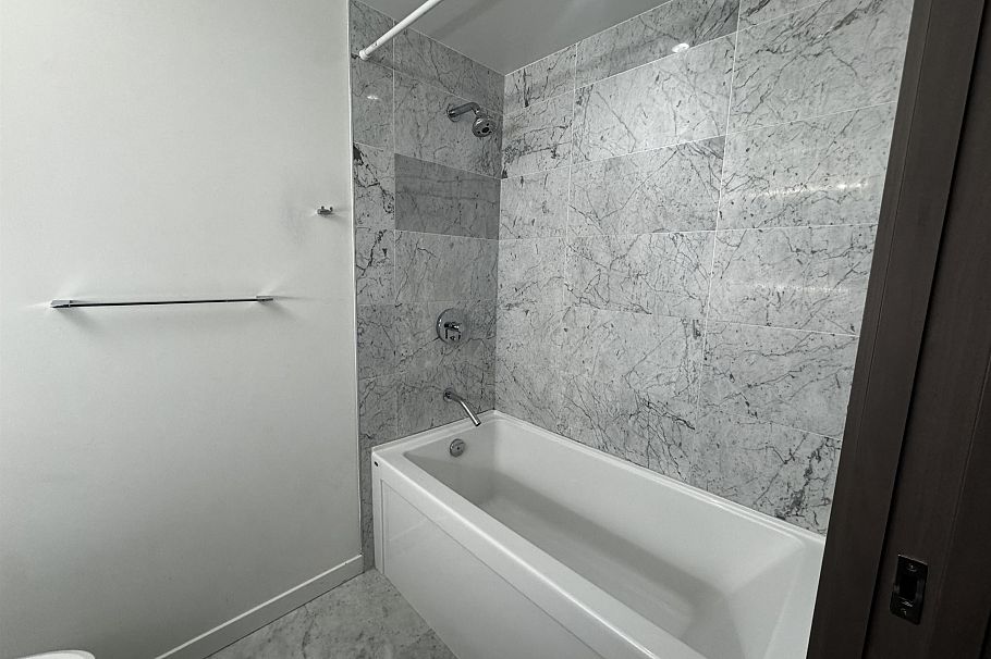 517 68 SMITHE STREET, Vancouver BC V6B 0P3 Vancouver, BC - 12