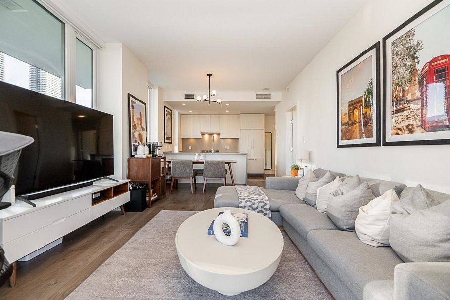 707 4465 JUNEAU STREET, Burnaby BC V5C 0L8 Burnaby, BC - 9