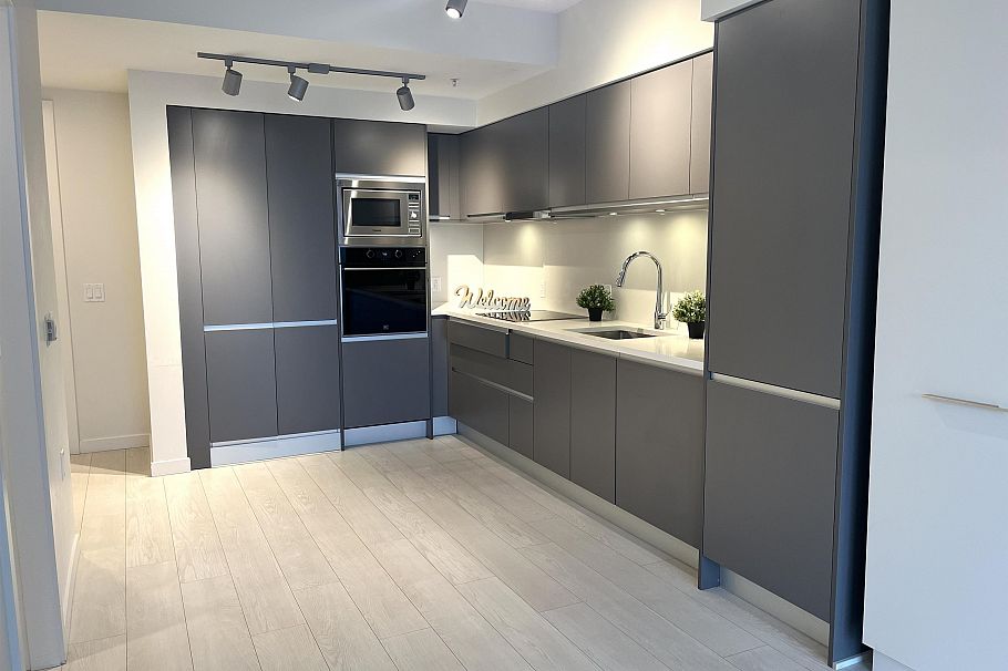 911 180 E 2ND AVENUE, Vancouver BC V5T 0K4 Vancouver, BC - 3