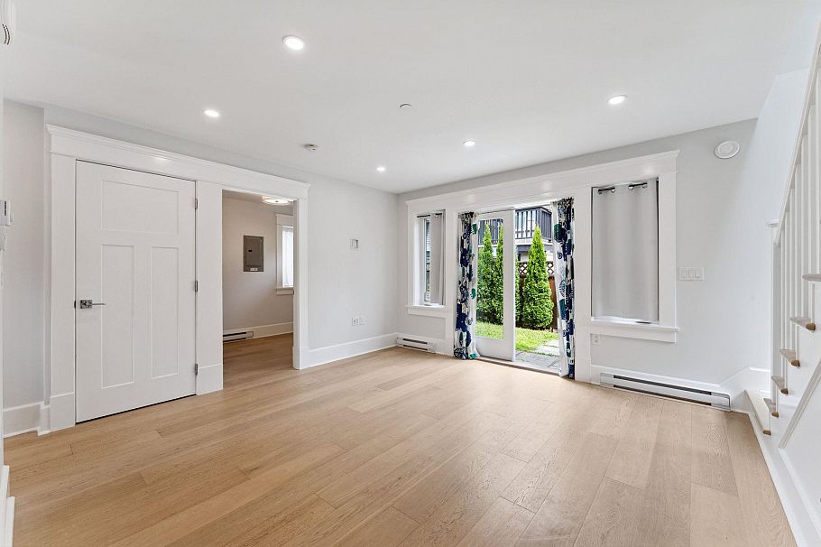 2846 Trinity Street Vancouver, BC - 23