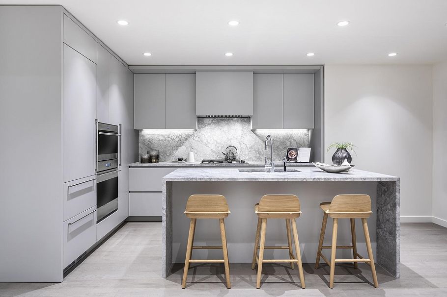 605 7418 Paulson Street Vancouver, BC - 1