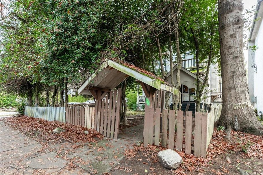 104 W 11th Avenue Vancouver, BC - 15