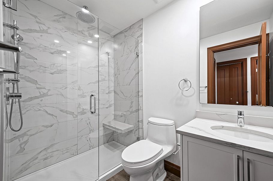 3941 W 19th Avenue Vancouver, BC - 34