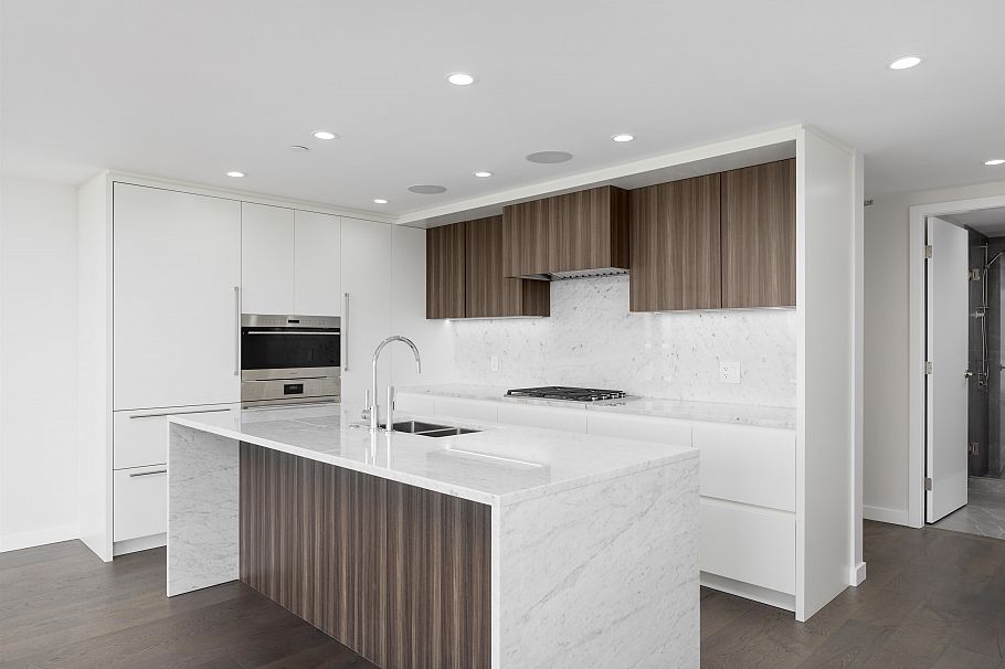 1706 7418 Paulson Street Vancouver, BC - 1