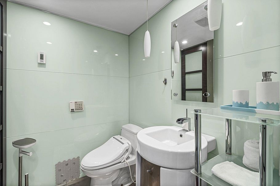 501 789 Jervis Street Vancouver, BC - 22