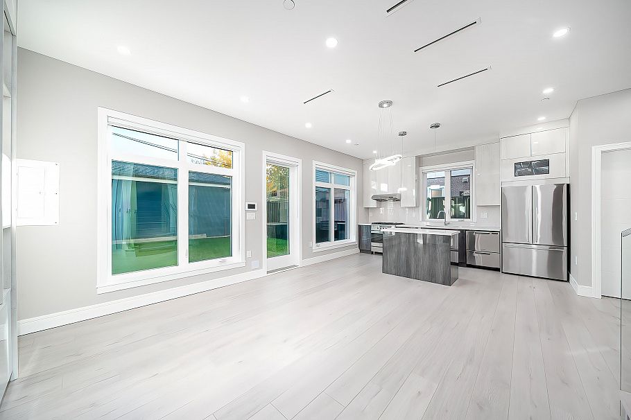 5350 Lanark Street Vancouver, BC - 3