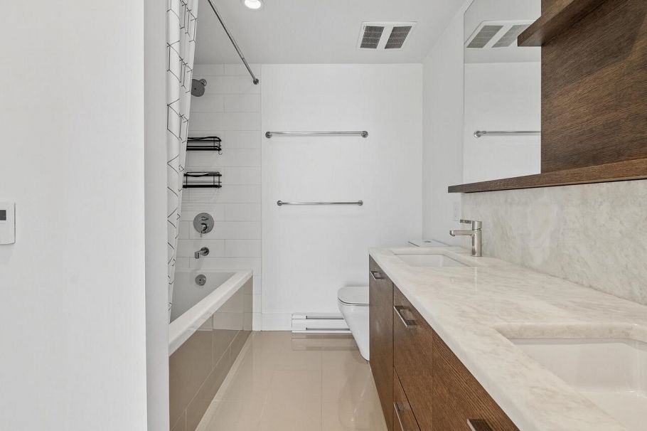 7837 Manitoba Street Vancouver, BC - 16