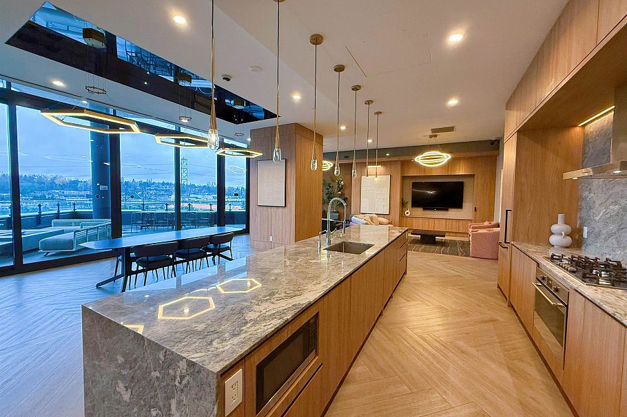 2009 2108 Gilmore Avenue Burnaby, BC - 17