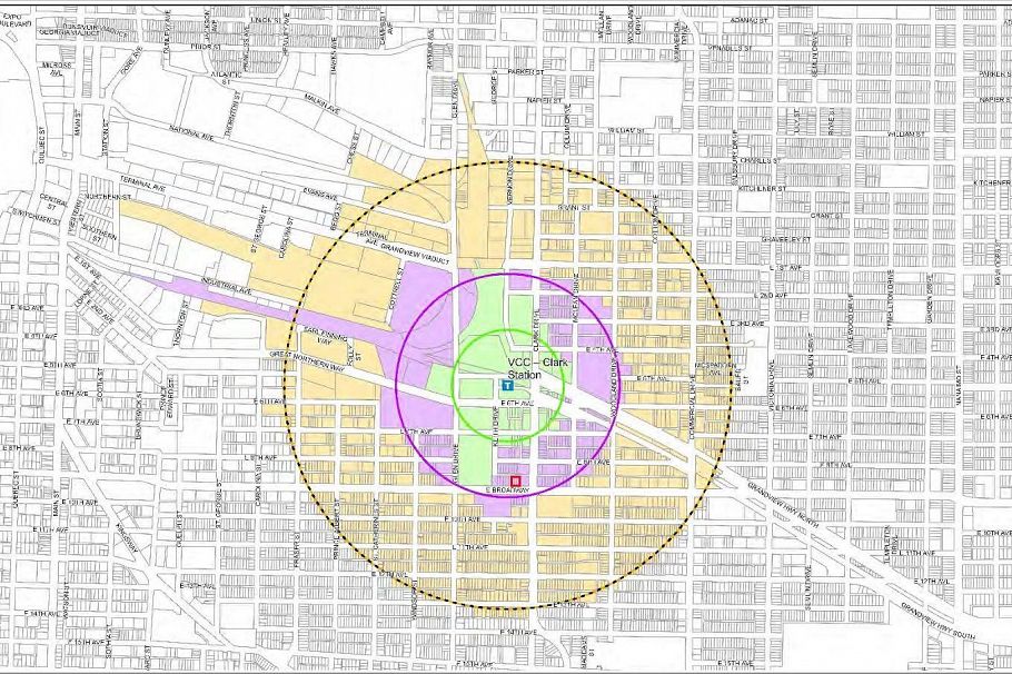 1237 E Broadway Vancouver, BC - 10