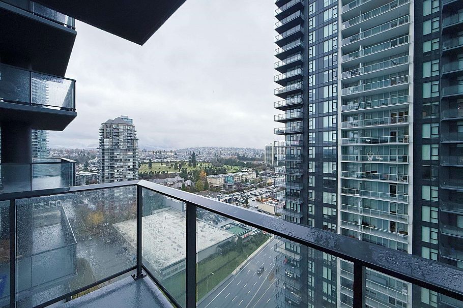 2009 2108 Gilmore Avenue Burnaby, BC - 13