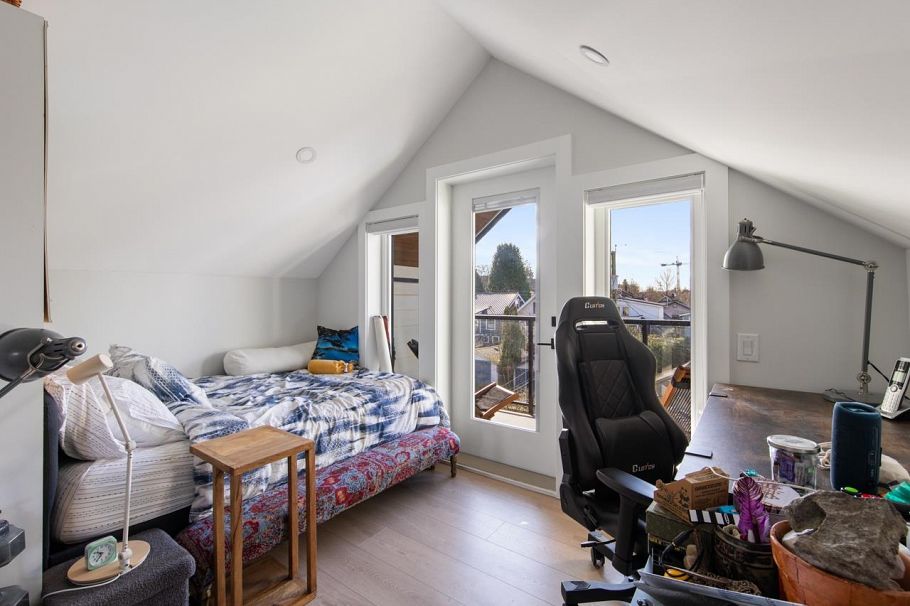 2558 Dundas Street Vancouver, BC - 20