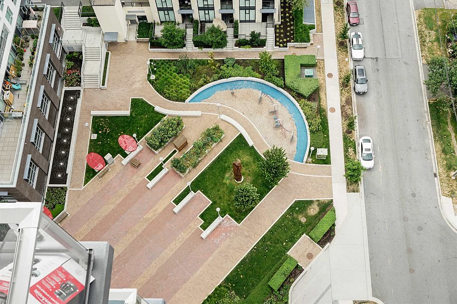 910 5470 Ormidale Street Vancouver, BC - 25