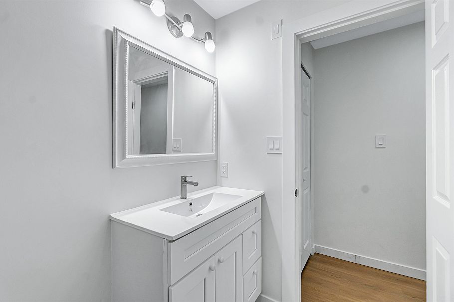 Ground Level 3507 ST. ANDREWS AVENUE, North Vancouver BC V7N 2A3 North Vancouver, BC - 17