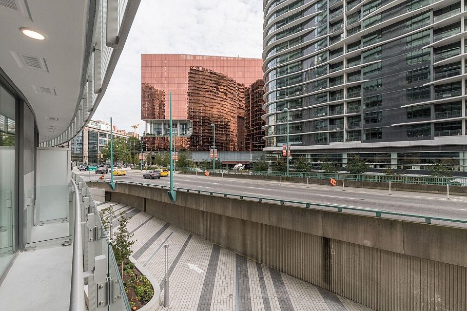 211 89 NELSON STREET, Vancouver BC V3J 1S7 Vancouver, BC - 16