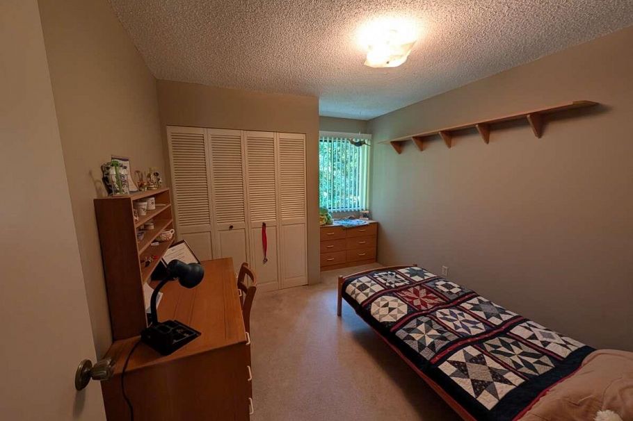 1498 Chamberlain Drive North Vancouver, BC - 21