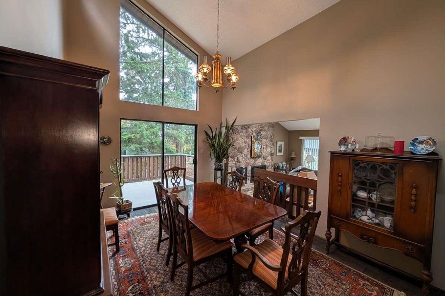 1498 Chamberlain Drive North Vancouver, BC - 7