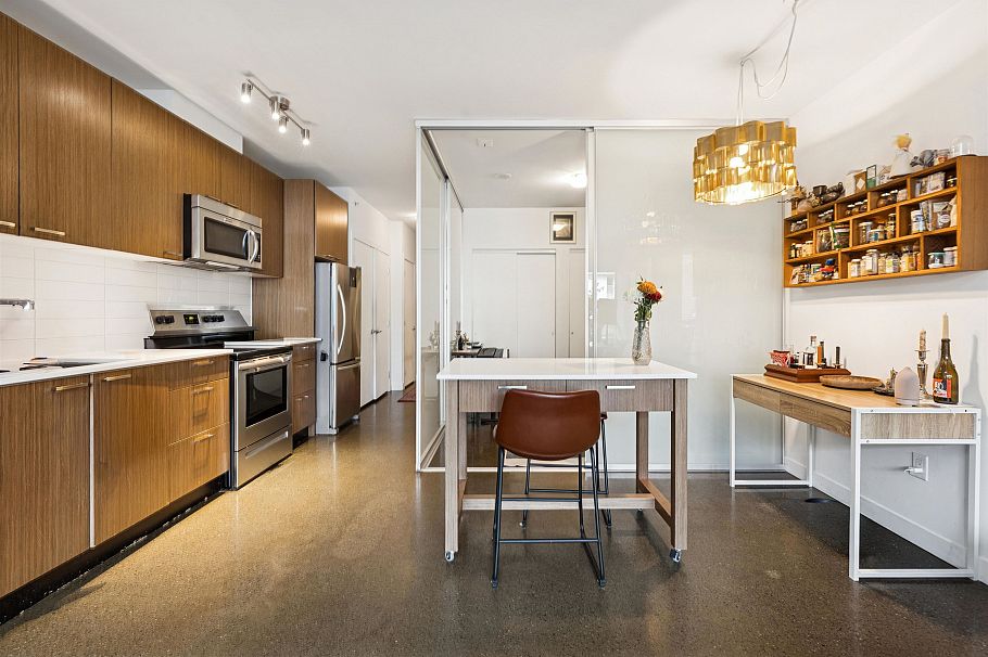 309 221 Union Street Vancouver, BC - 7