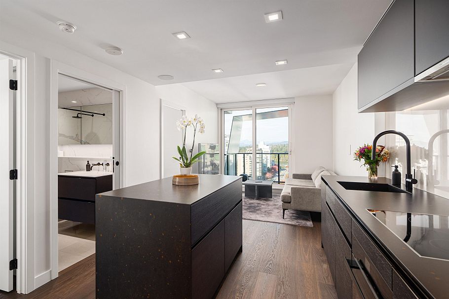 1905 620 Cardero Street West Vancouver, BC - 4