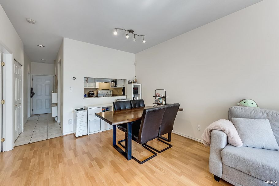 104 177 W 5th Street North Vancouver, BC - 9