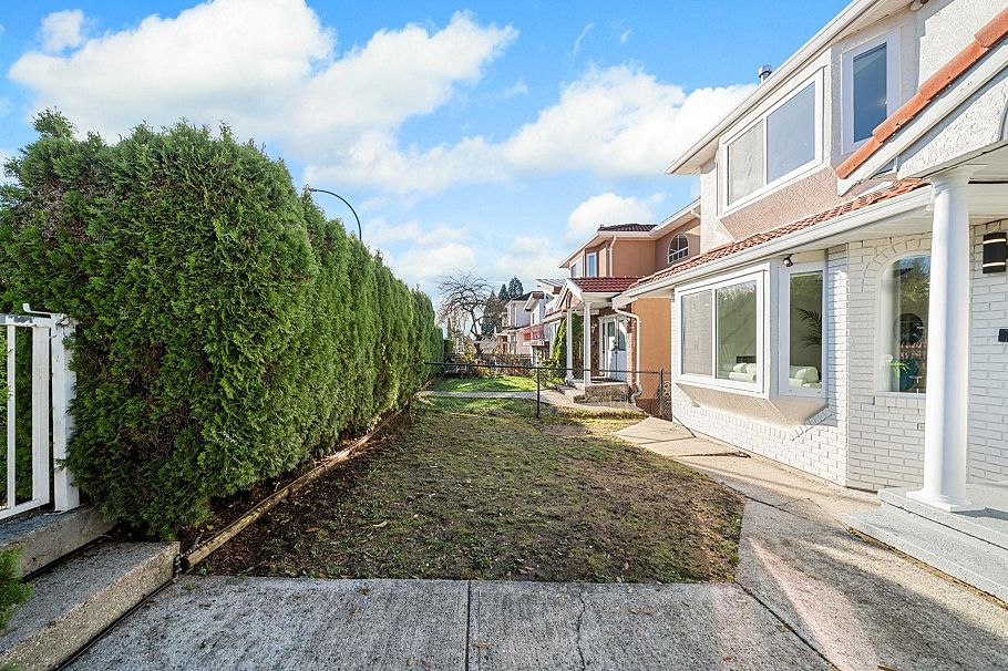 4769 Rupert Street Vancouver, BC - 3