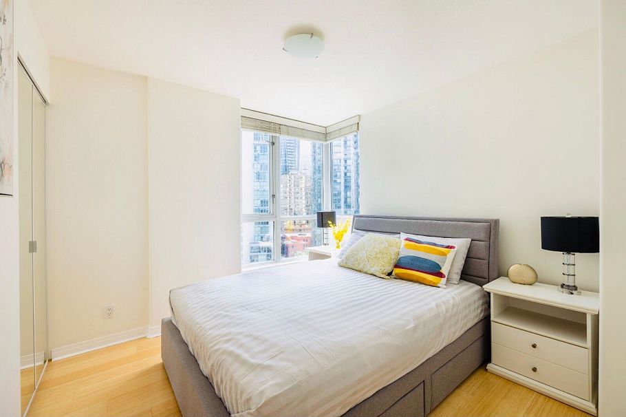 2201 1328 W Pender Street Vancouver, BC - 15