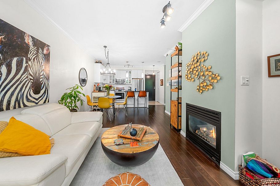 314 170 W 1st Street North Vancouver, BC - 7