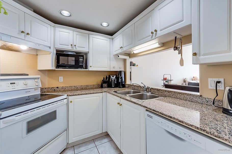 104 177 W 5th Street North Vancouver, BC - 8