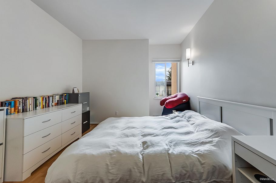 104 177 W 5th Street North Vancouver, BC - 12