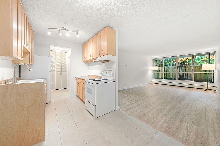 119 2012 Fullerton Avenue North Vancouver, BC - 3