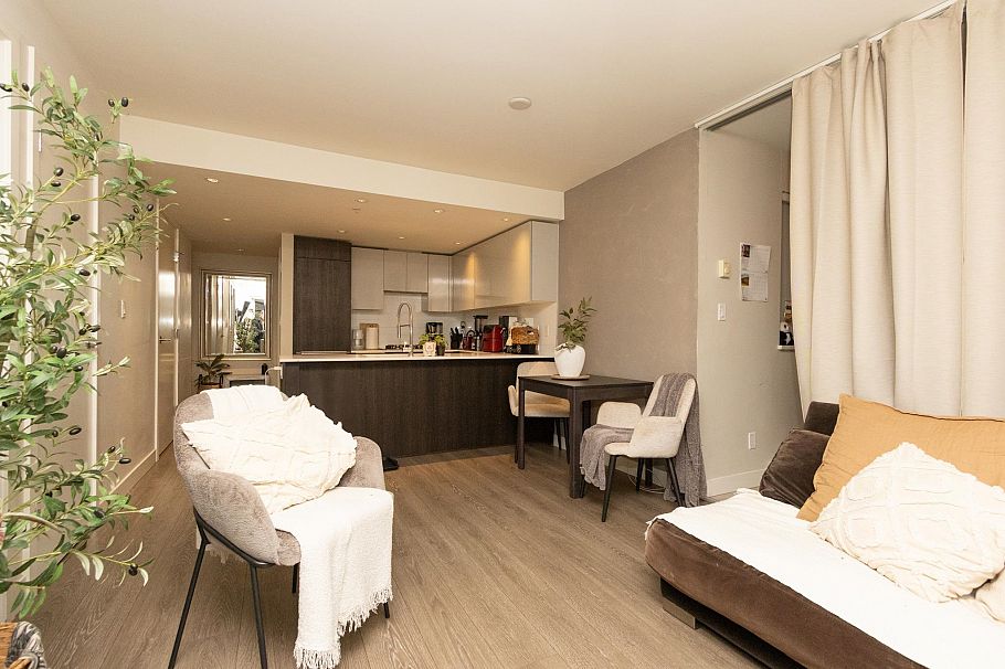 209 1588 EAST HASTINGS STREET, Vancouver BC V5L 0B8 Vancouver, BC - 9