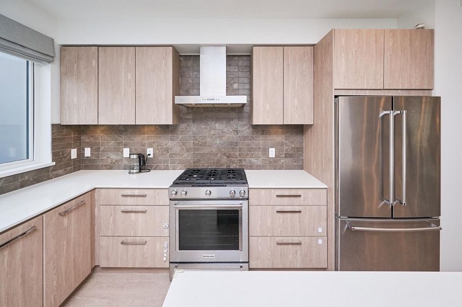 30 3597 Malsum Drive North Vancouver, BC - 5