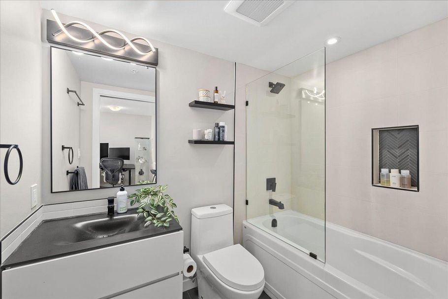 2308 928 Homer Street Vancouver, BC - 12