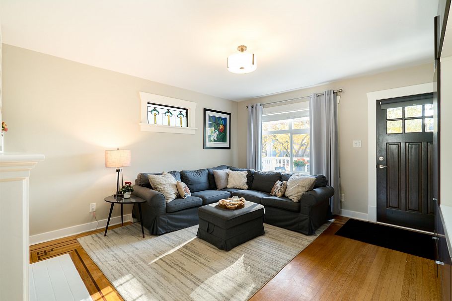 2267 Napier Street Vancouver, BC - 7