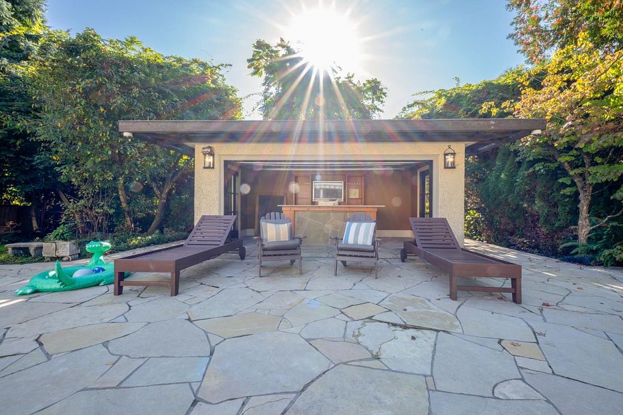 1198 W 55th Avenue Vancouver, BC - 18