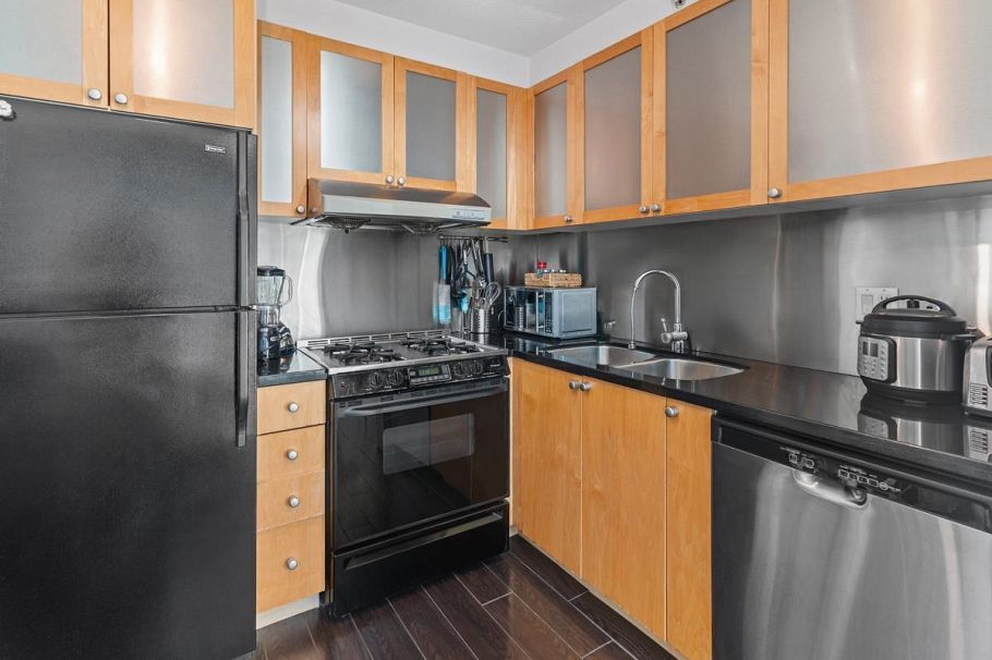 403 1003 Burnaby Street Vancouver, BC - 7