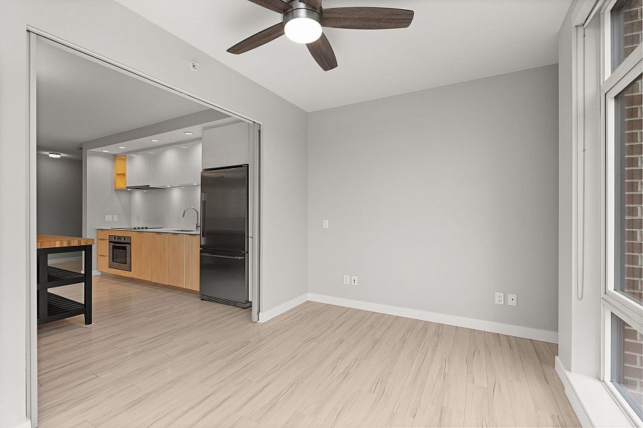 207 111 E 3rd Street North Vancouver, BC - 16