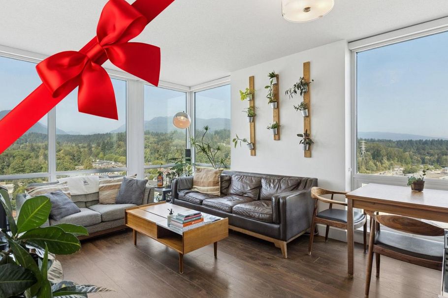 1702 1550 Fern Street North Vancouver, BC - 1