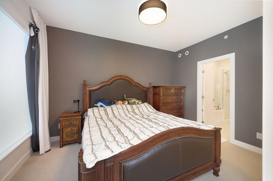 30 3597 Malsum Drive North Vancouver, BC - 11