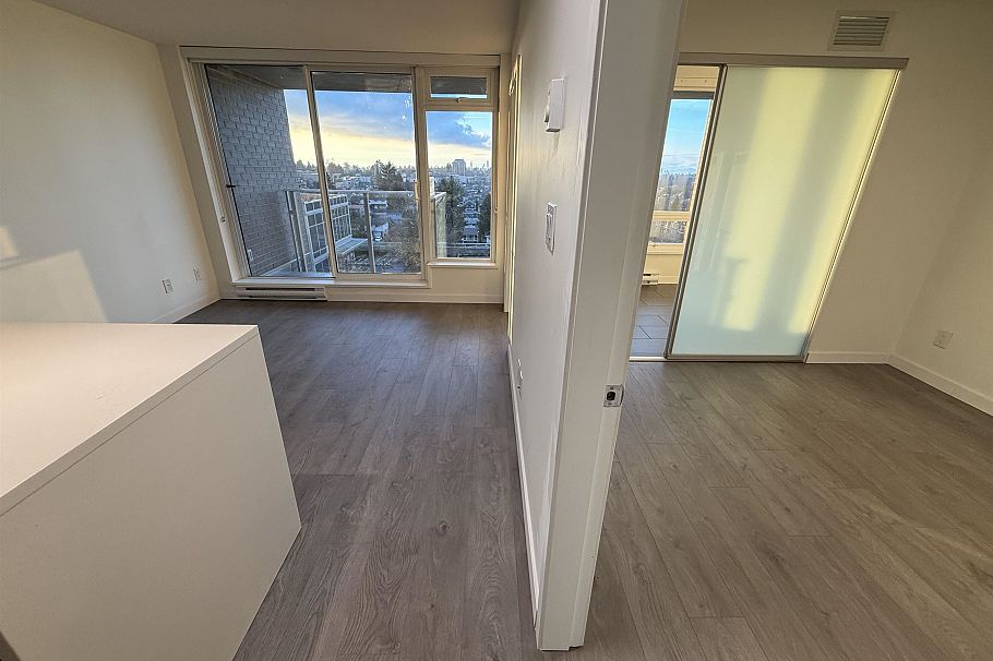 907 5665 Boundary Road Vancouver, BC - 3