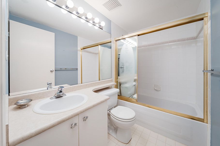 307 418 E Broadway Vancouver, BC - 15