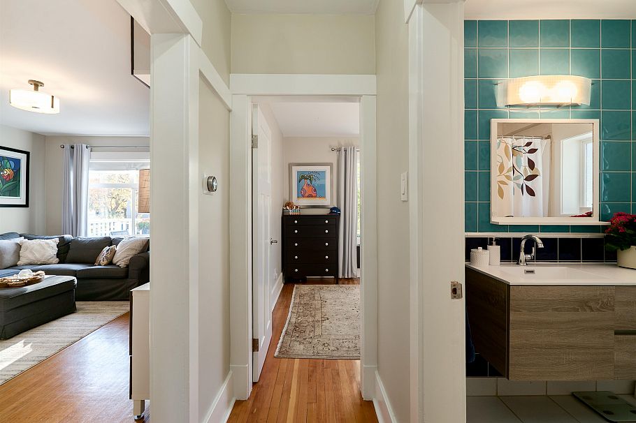 2267 Napier Street Vancouver, BC - 9