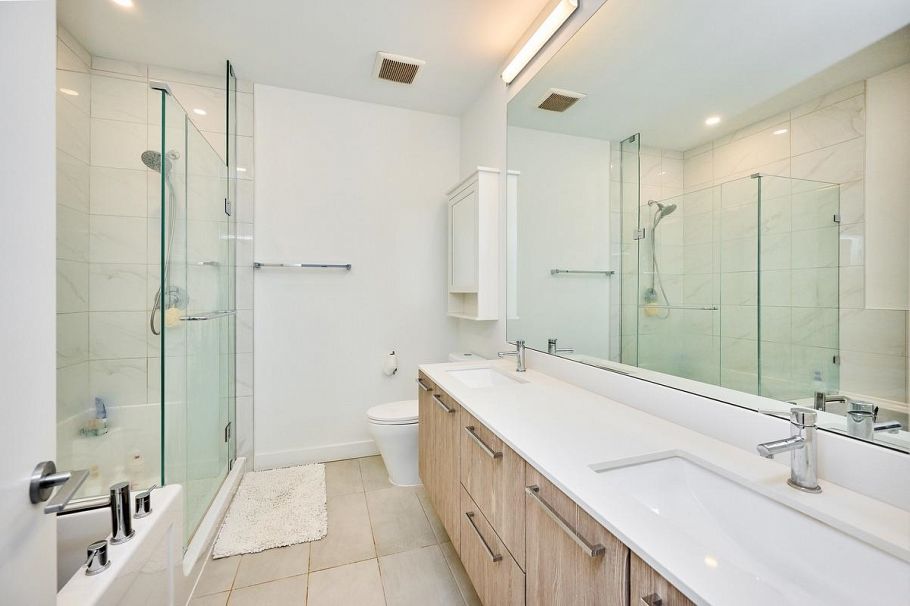 30 3597 Malsum Drive North Vancouver, BC - 12