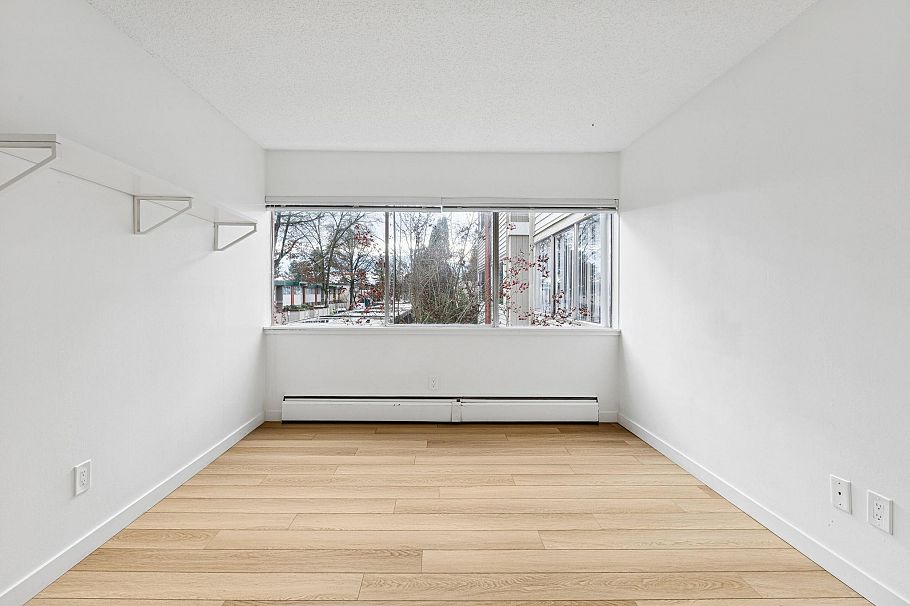 879 Westview Crescent North Vancouver, BC - 8